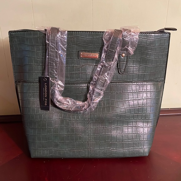 London Fog mock croc tote - Picture 1 of 5